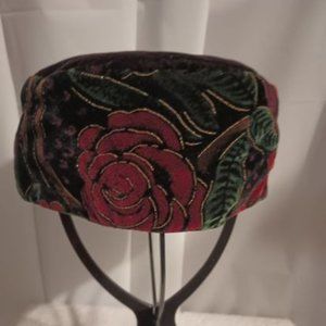 SUMMER CLEARANC BLACK VELVET PILL BOX HAT FOR SPECAIL OCCASIONS AND  EVENTS